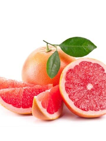 Grapefruit with slices