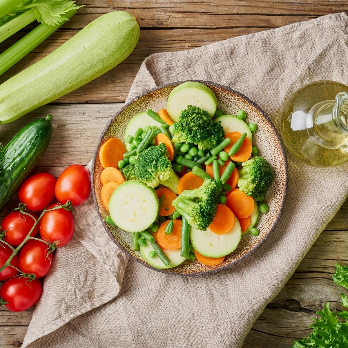 Mix of boiled vegetables, steam vegetables for dietary low-calorie diet. Broccoli, carrots, cauliflower