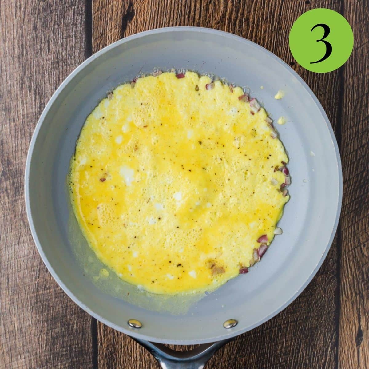 Add the egg mixture and cook for 1 minute without stirring.