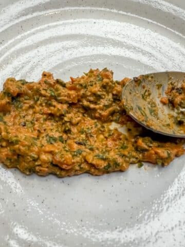 Perfectly Done Roasted Red Pepper Pesto
