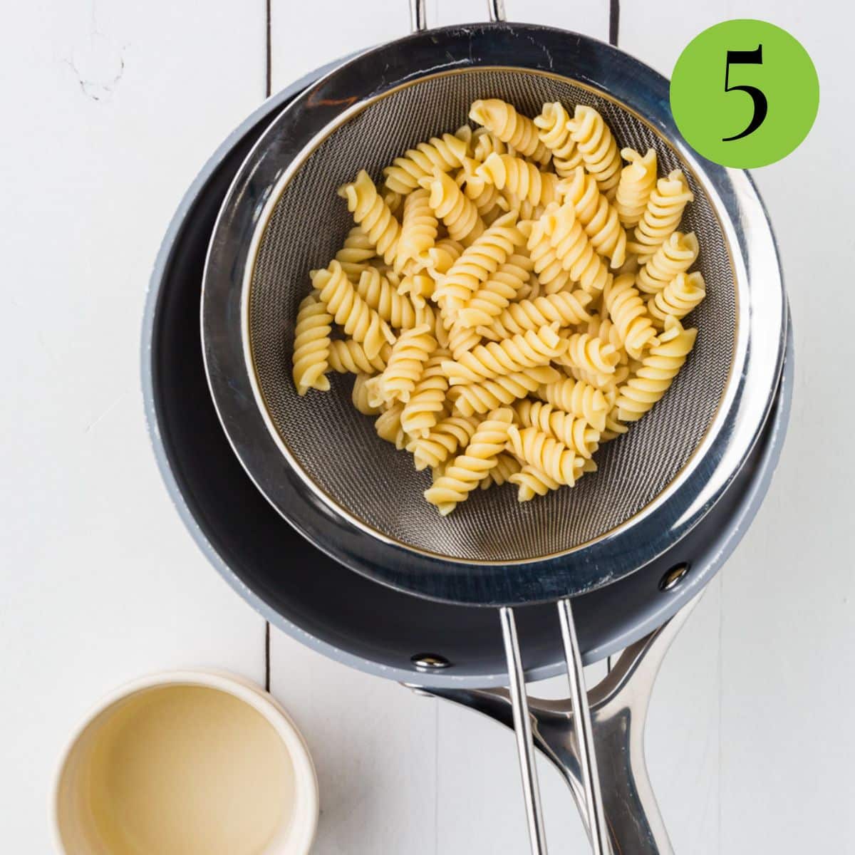 Step 5 of Roasted Red Pepper Pesto Pasta