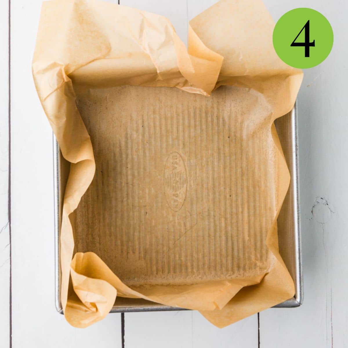 Step 4 of Healthy Oatmeal Date Bars.